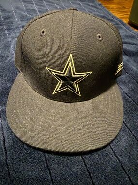 Dallas Cowboys NFL Fitted Reebok Cap | Navy Blue | Size 7 3/8